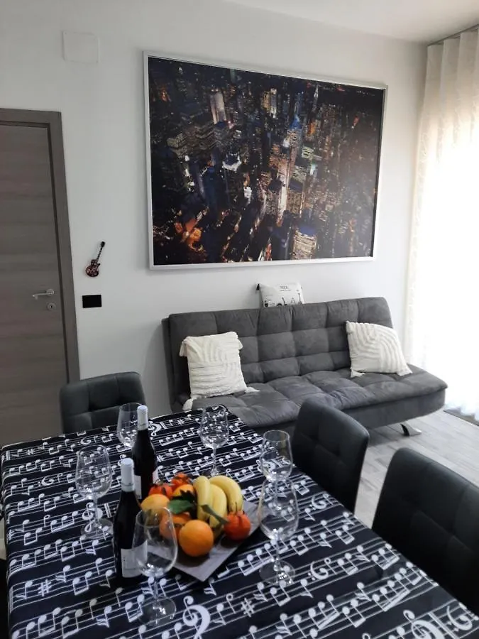 The Home Of Music Stars Catania Holiday home